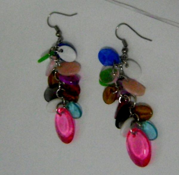 Brinco lentilhas coloridas